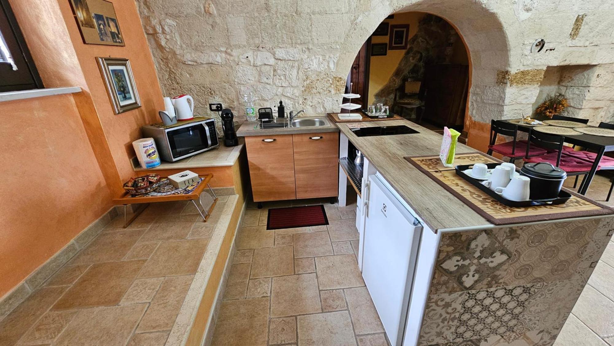Case Vacanza E Camere In Villa Isabella Con Parcheggio Custodito E Wifi Gioia Del Colle Exterior foto