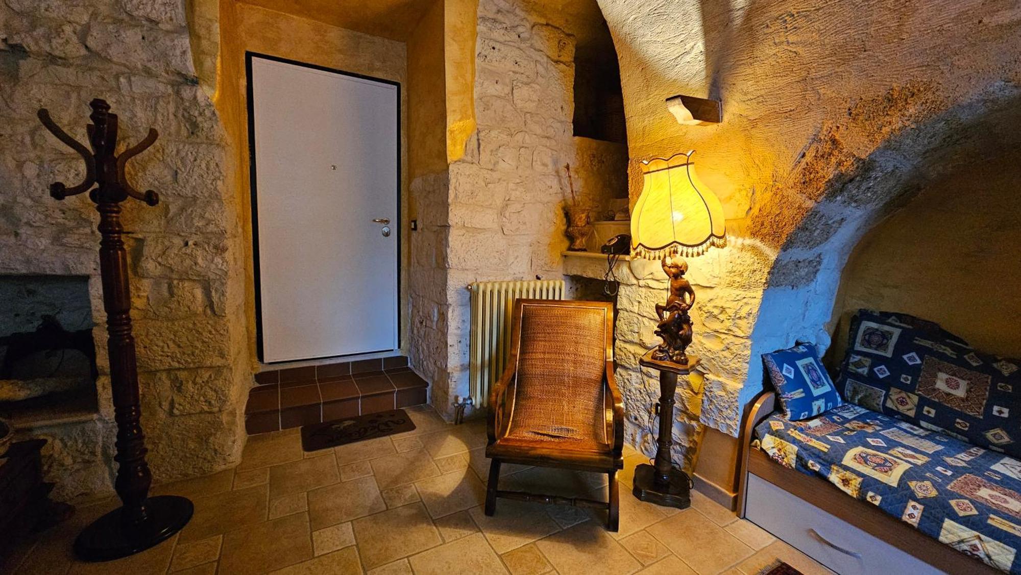 Case Vacanza E Camere In Villa Isabella Con Parcheggio Custodito E Wifi Gioia Del Colle Exterior foto